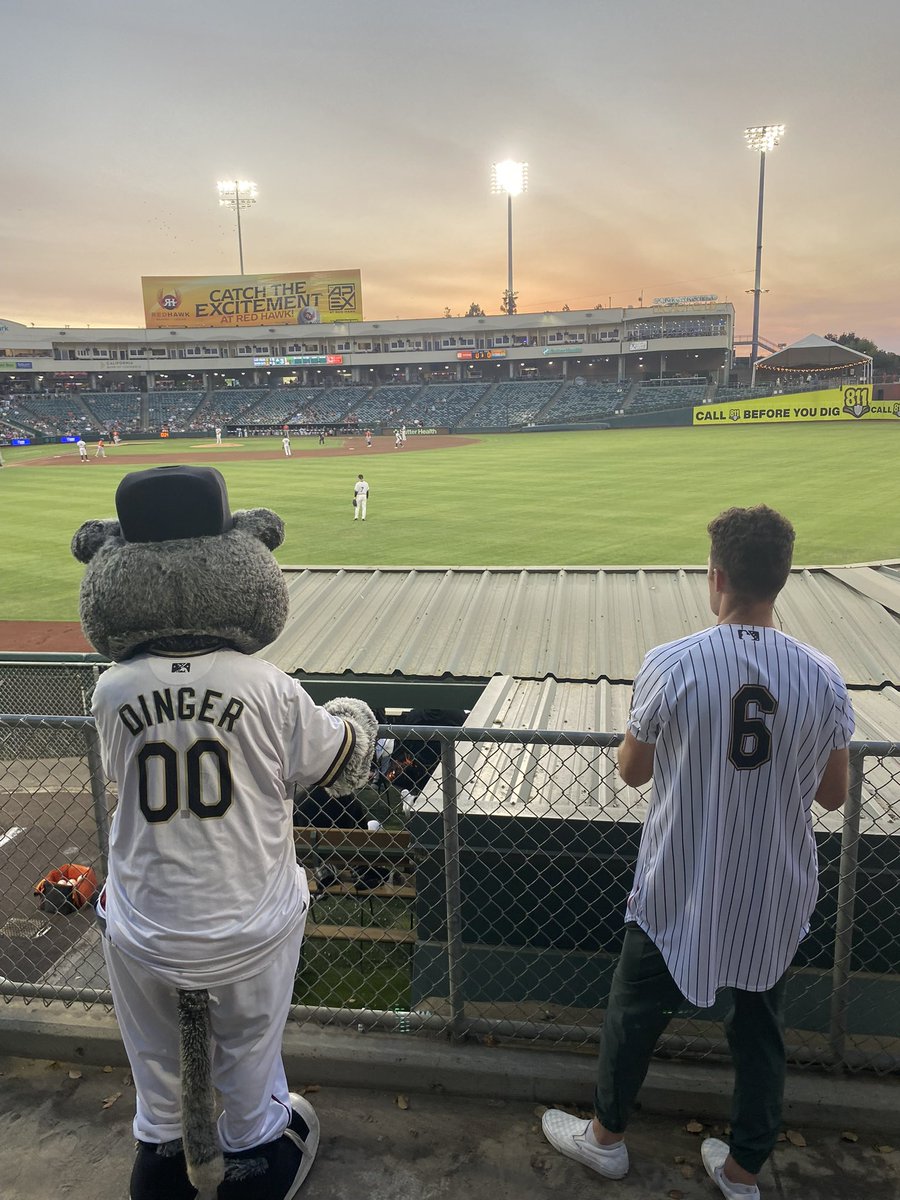 justwick's tweet image. thank you so much to all my friends ❤️