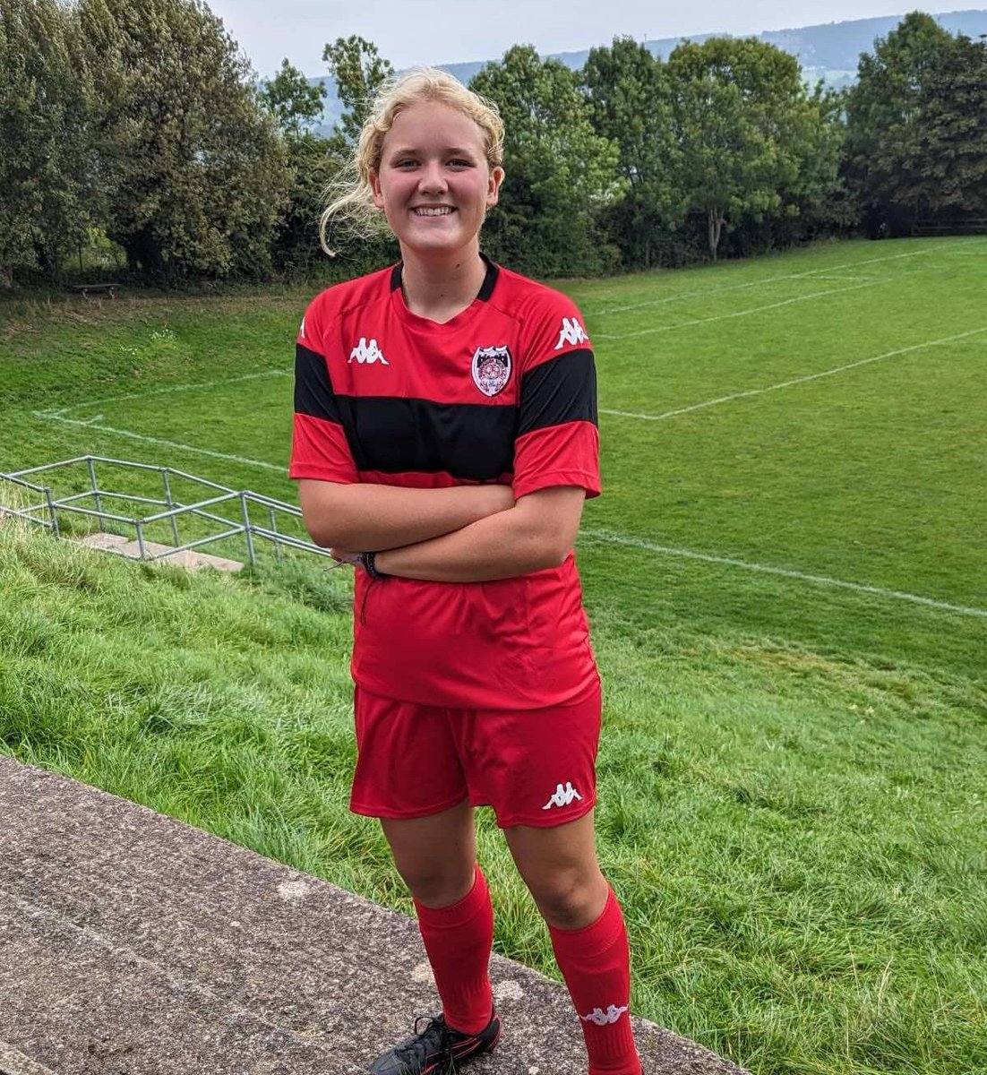 RIP Amelie 😥

Sadly after a short, intensive and brave battle with brain stem cancer, Amelie an U16 Lioness player for Rodborough Youth FC has tragically passed away. 

This weekend, all Rodborough Youth FC 
teams are holding one minutes silence followed by applause, prior to