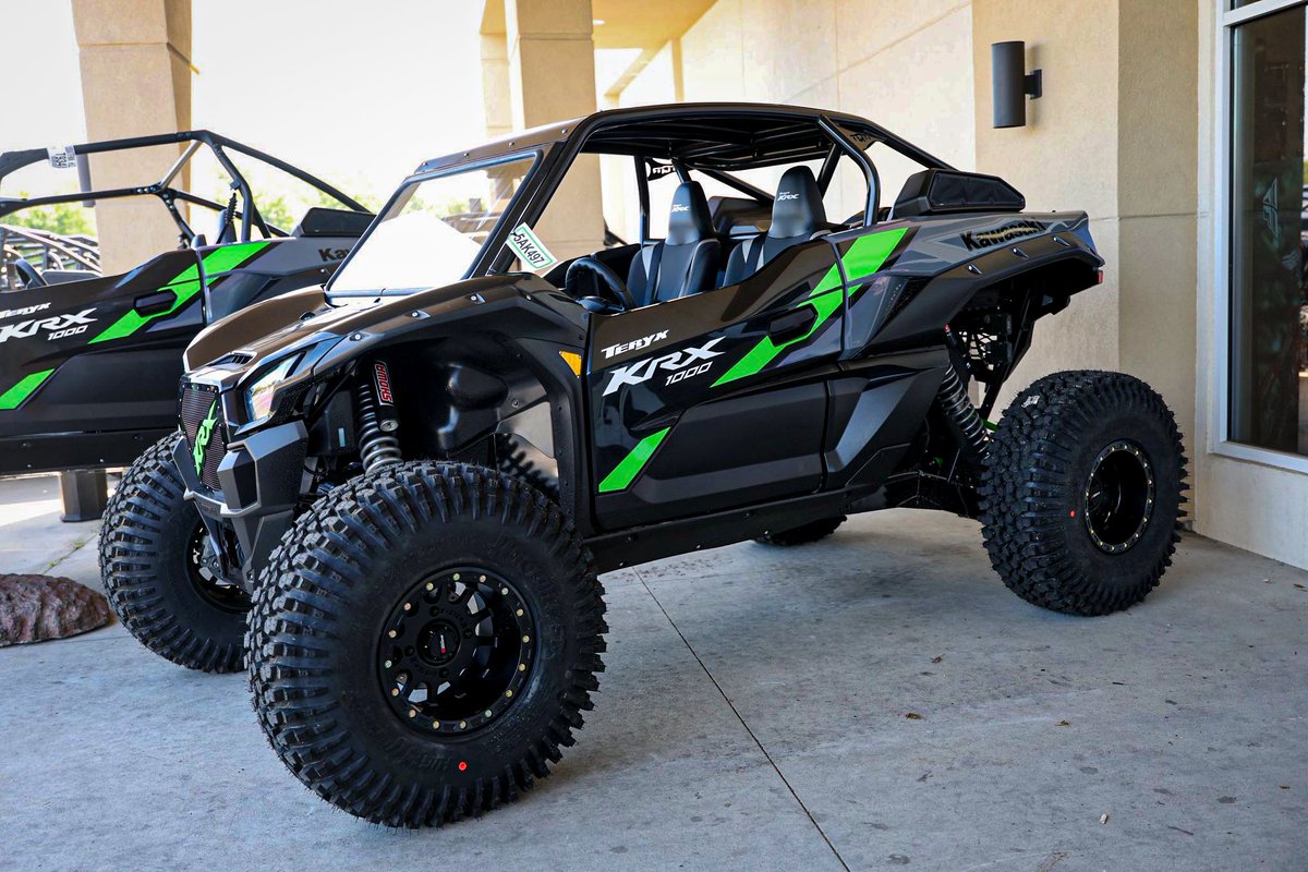 superatvtweet's tweet image. 💙 @atvs_and_more got this 2026 #KawasakiKRX trail ready and looking good, with #SuperATV suspension High-Clearance Front A-arms &amp;amp;  more! 💪😎 #BuiltforBattle