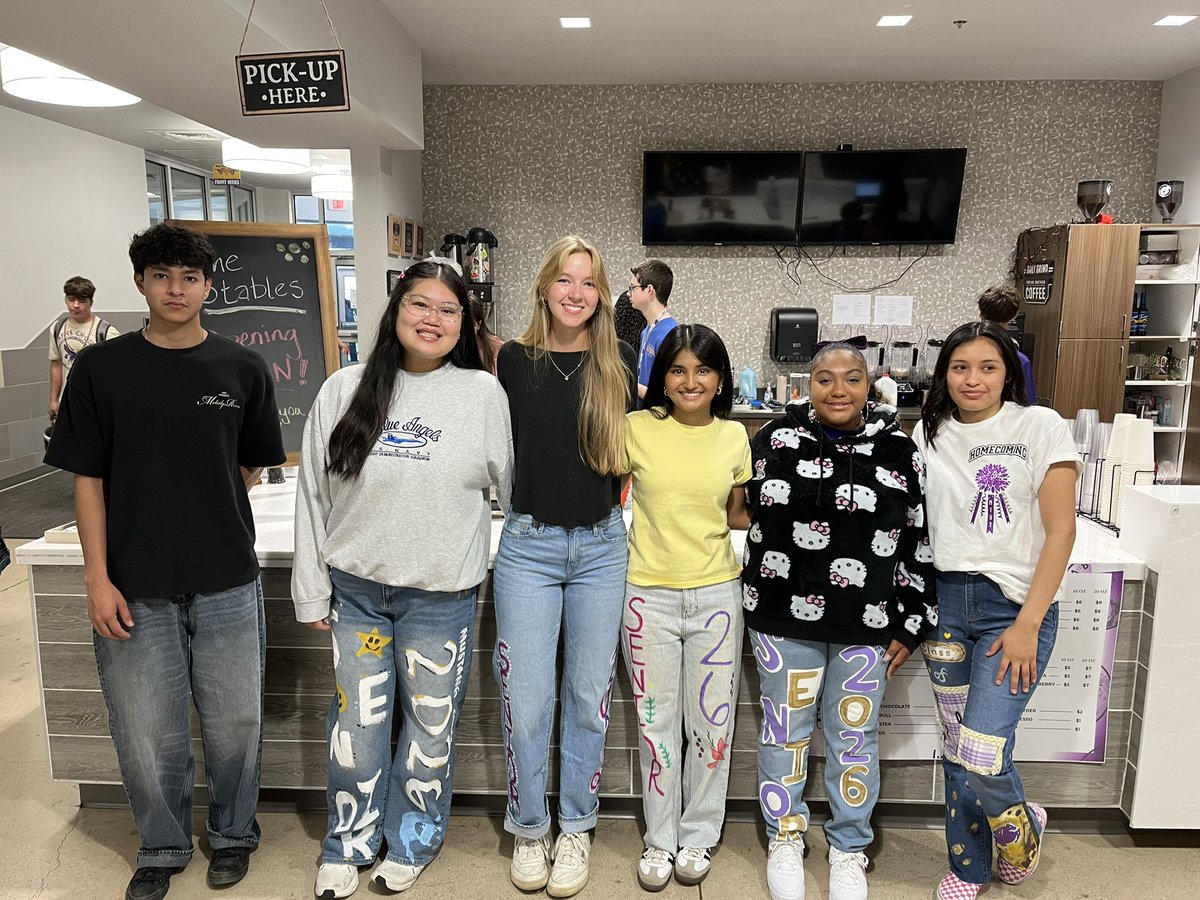 Seniors showing their school spirit in The Stables this morning!
#gogetemmustangs #coffeeshop #seniors2026 <a href="/MFISDCTE/">MFISDCTE</a>