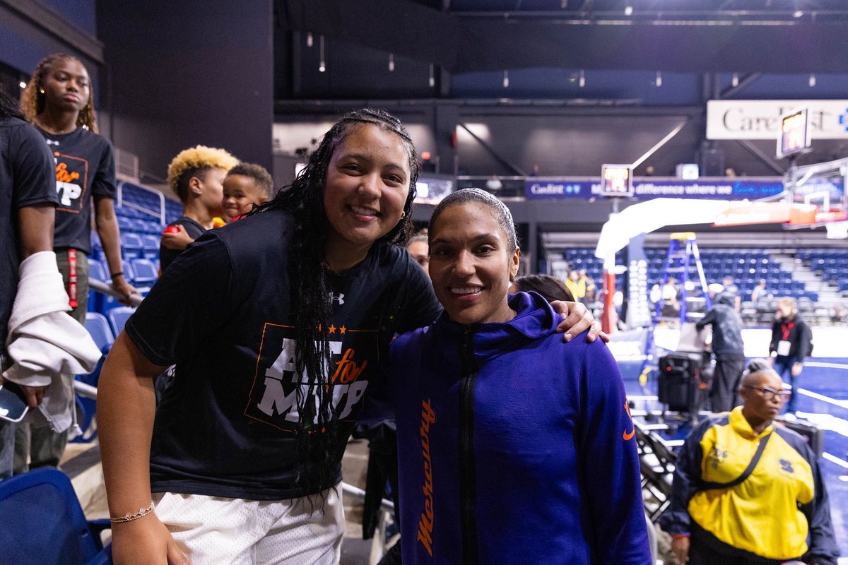 Your #faMily will always be your biggest fans… and #AT4MVP! 🫶🐢