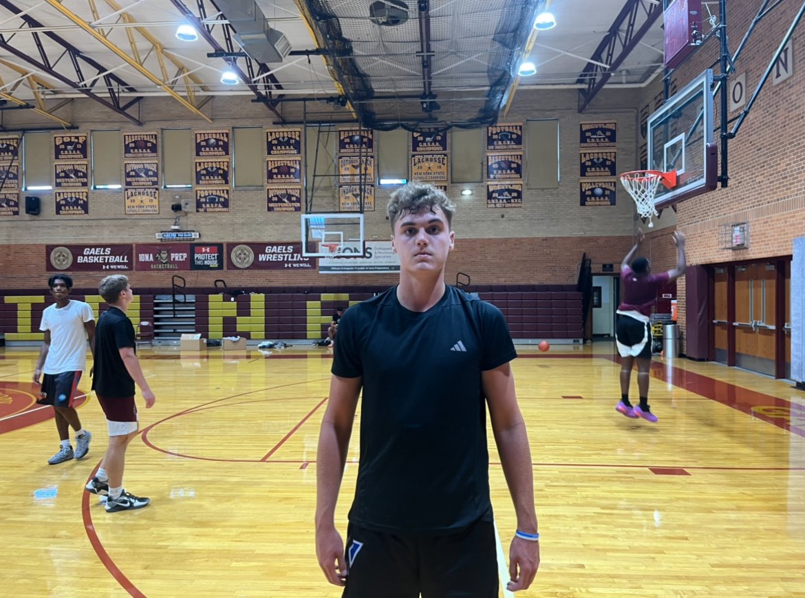 A deep 2027 class will have to step up for <a href="/IonaPrepBBall/">Iona Prep Basketball</a> as they look to start the run to Rose Hill. Rising Junior wing Mike Kmetz looks ready to step into a larger role, and college programs are beginning to take notice. 
 Link: madehoops.com/made-society/a…