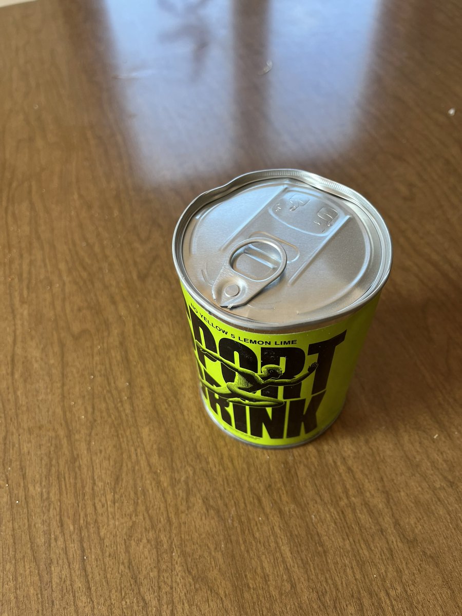 blimpsizedcat's tweet image. What the fuck is this @SportDrinkCo ??