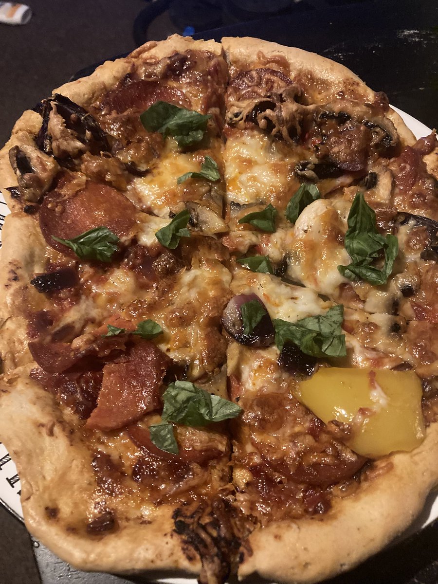 MikeyTheBuddie's tweet photo. Half time show…

We’ve got a pepperoni, red onion, yellow pepper and mushroom pizza, with fresh basil.
Triple cooked chips.
And I cheated with a shop bought aioli… 🤭

#Fitbaw 🇩🇰
#Pizza 🇮🇹
#Scotland 🏴󠁧󠁢󠁳󠁣󠁴󠁿 https://t.co/EF38usVePn