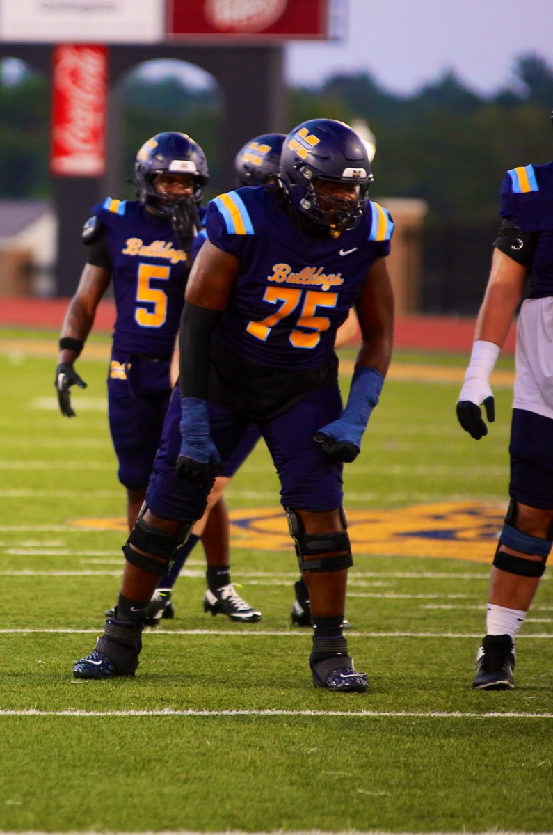 Demorrsion Brown (@58problemz_) on Twitter photo hudl.com/v/2SanSG  Week 2 vs MDCC‼️ #Trenchmob🏴☠️ <a href="/MGCCCBulldogs/">MGCCC Athletics</a> <a href="/CoachRich72/">Coach Rich Dorceus</a> <a href="/Nick_Louvier1/">Coach Louvier</a> <a href="/coachmcdougal12/">coach mcdougal</a> hudl.com/v/2SanSG  Week 2 vs MDCC‼️ #Trenchmob🏴☠️ <a href="/MGCCCBulldogs/">MGCCC Athletics</a> <a href="/CoachRich72/">Coach Rich Dorceus</a> <a href="/Nick_Louvier1/">Coach Louvier</a> <a href="/coachmcdougal12/">coach mcdougal</a>