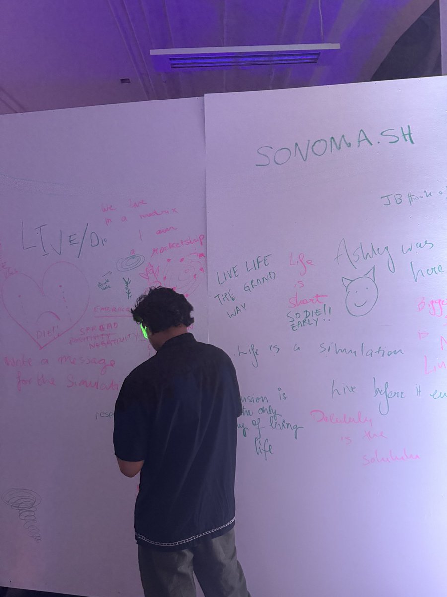 Ashley🚀 tweet media