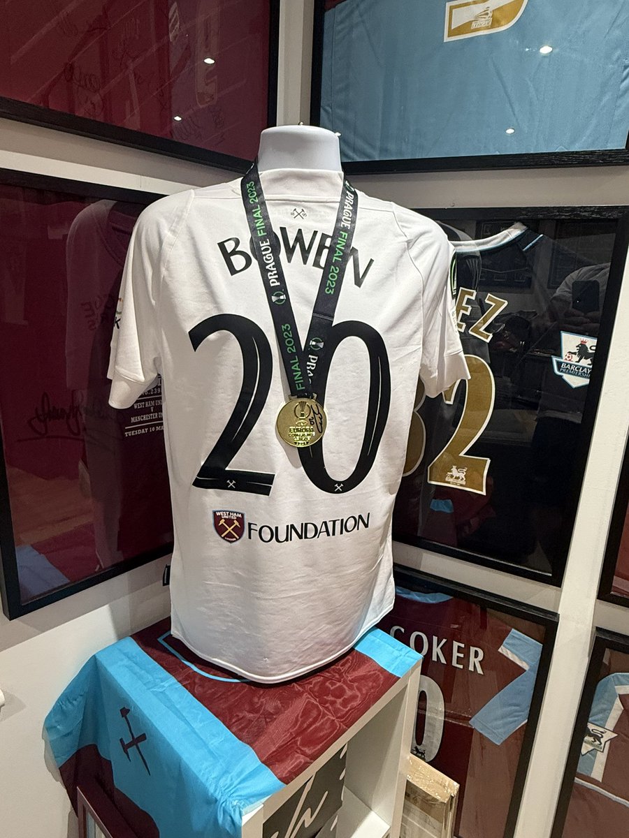 Few subtle changes to the AOF Pod studio! 

New content coming very soon ⚒️