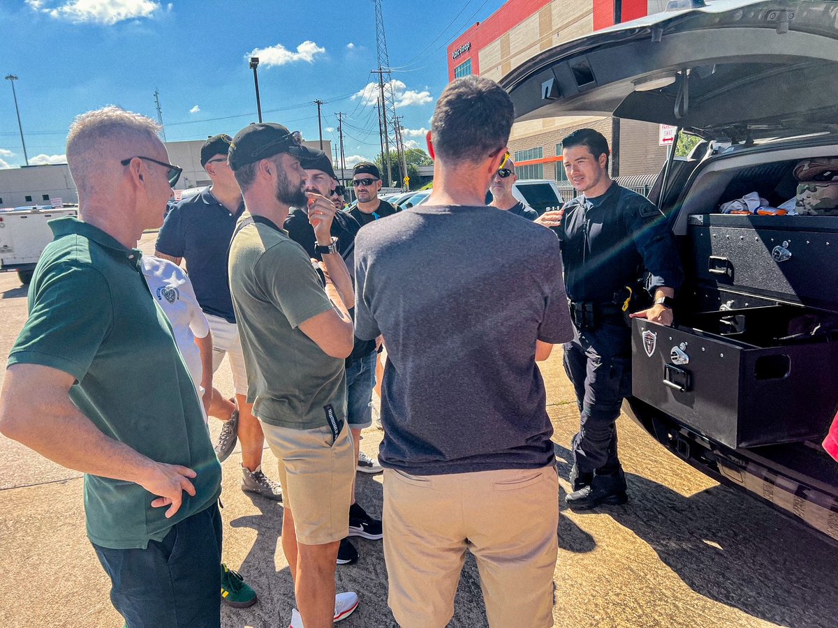 These officers from Tarragona, Spain, are in the US visiting police departments, and I was excited to welcome them to <a href="/DallasPD/">Dallas Police Dept</a>. They visited the Mounted and K9 units and rode out with patrol officers and the Fugitive Unit.