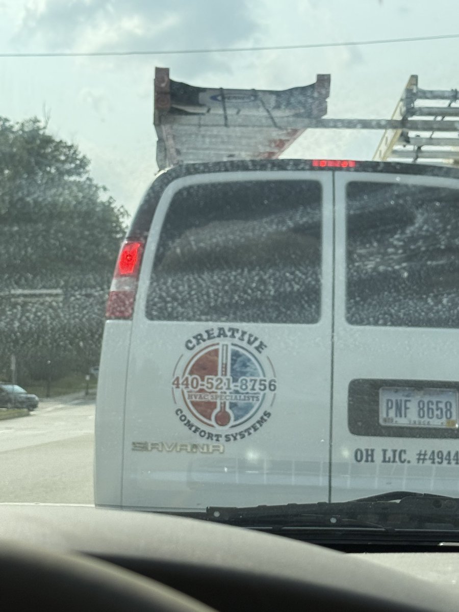 dude sucks at driving