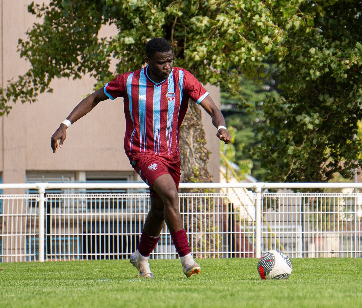 𝗟𝗘 𝗥𝗘𝗧𝗢𝗨𝗥 𝗗𝗘𝗦 𝗖𝗛𝗔𝗠𝗣𝗜𝗢𝗡𝗡𝗔𝗧𝗦 𝗦𝗘𝗡𝗜𝗢𝗥𝗦

Les championnats Seniors sont de retour ce week-end.

Présentation ⬇️

paris-idf.fff.fr/simple/le-reto…

📸 FC Plessis Robinson 92, OFC Les Mureaux