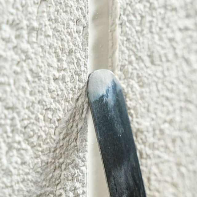 StoCorp's tweet image. #FlashbackFriday to June, 2023, with one of our first looks at StoSeal STPE Sealant!

StoSeal STPE #Sealant offers outstanding performance, including an industry-leading +100/-50 movement class, fast tack-free cure times, and testing in accordance with ASTM C1382.