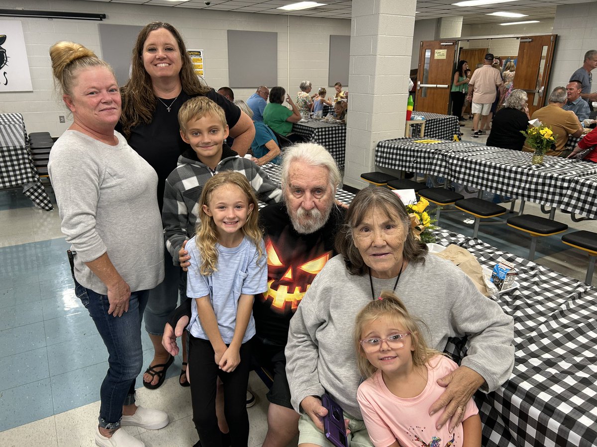 Cheatham Schools (@ccboe) on Twitter photo We loved seeing all the big smiles and full bellies at today’s Grandparents Day Breakfast! 😀🎉🥞#ccsdtn We loved seeing all the big smiles and full bellies at today’s Grandparents Day Breakfast! 😀🎉🥞#ccsdtn