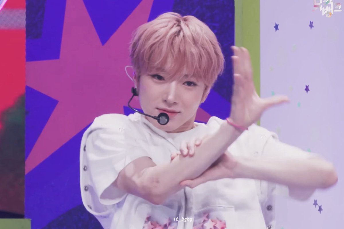 子໒꒱· ﾟ on X: 