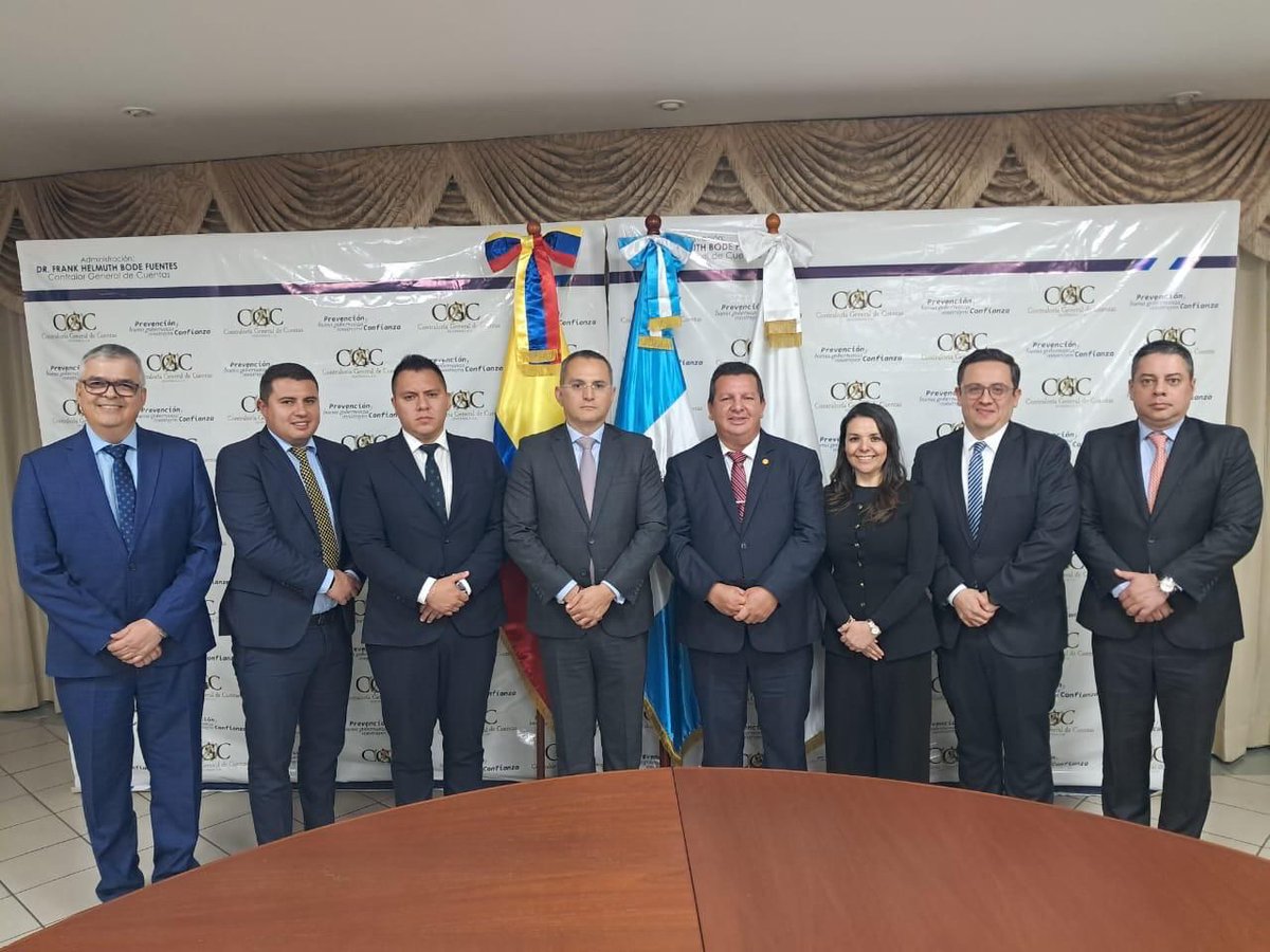 ContraloriaBta's tweet photo. Contralorías de Bogotá y Guatemala suscriben Acuerdo de Cooperación 📝

En reciente visita a Guatemala, el Contralor de Bogotá, Julián Ruiz, y el Contralor de Guatemala, Frank Helmuth Bode Fuentes, firmaron Memorando de Entendimiento para ampliar las capacidades institucionales. https://t.co/VQ8AX5eW5U