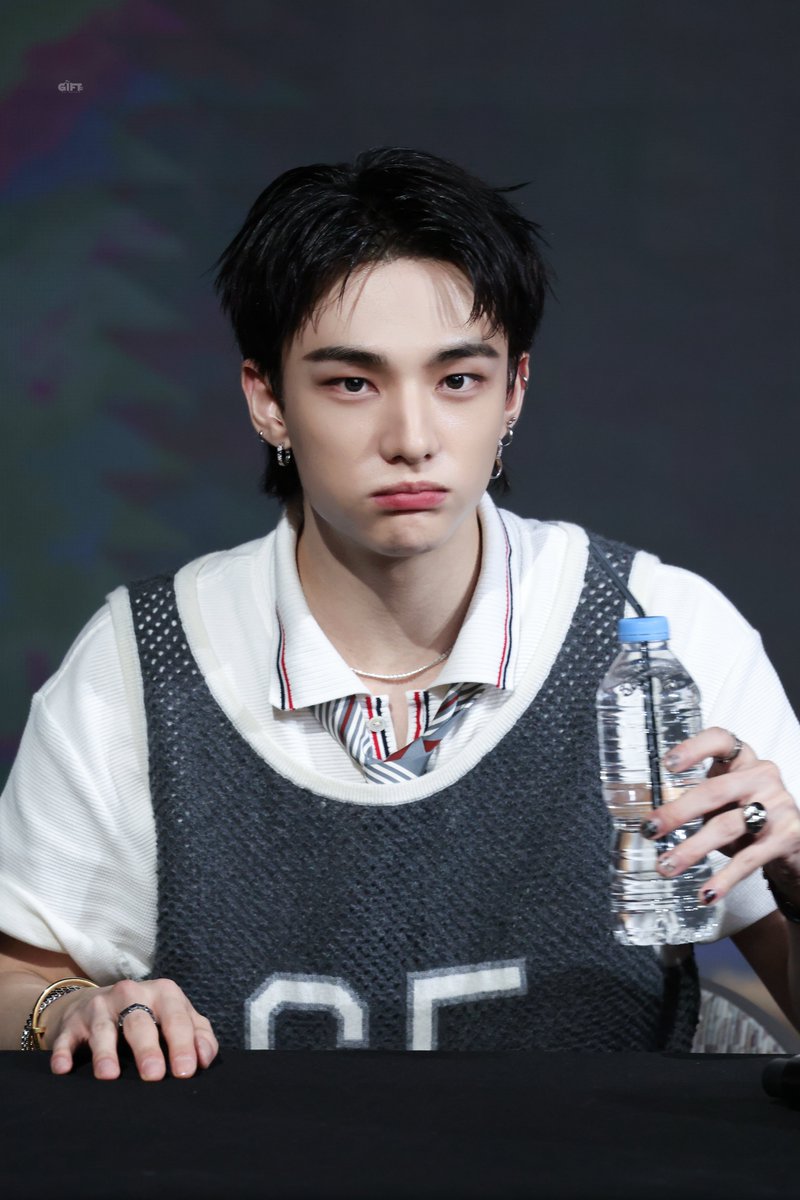 Gift_0320's tweet image. 250830 

/
#현진 #hyunjin