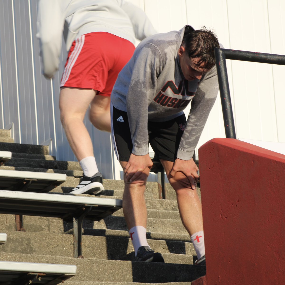 tony_ledwell's tweet image. few favorite 📸

Friday AM grind with the dudes of @NIUWrestling 

#GoHuskies | #WorkLikeADog