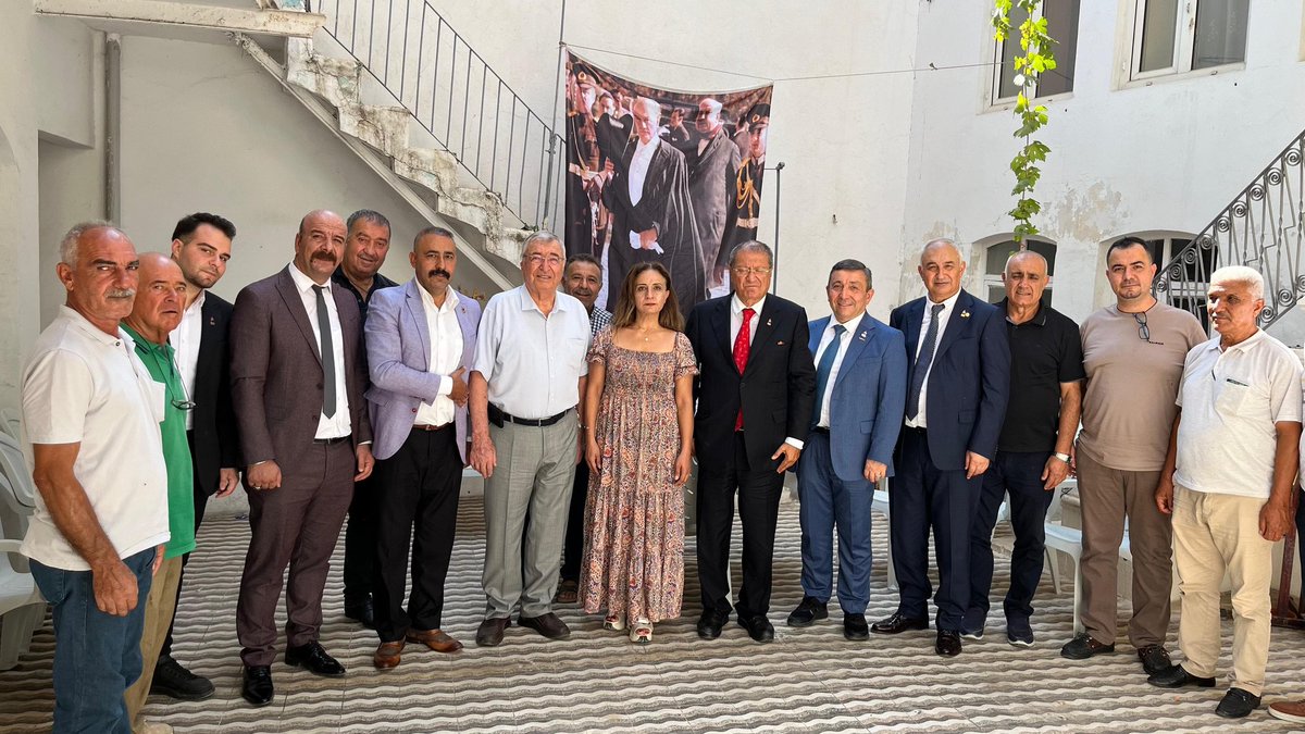 Zafer Partisi Genel Merkezi Ziyaretleri Kapsamında 05.09.2025 tarihinde Kilis İl Başkanlığımızla birlikte Atatürkçü Düşünce Derneği Kilis Şubesi Başkanı Sayın Mehtap Okatan ve Dernek üyelerini ziyaret ettik. Misafirperverlikleri için kendilerine teşekkur ederiz.