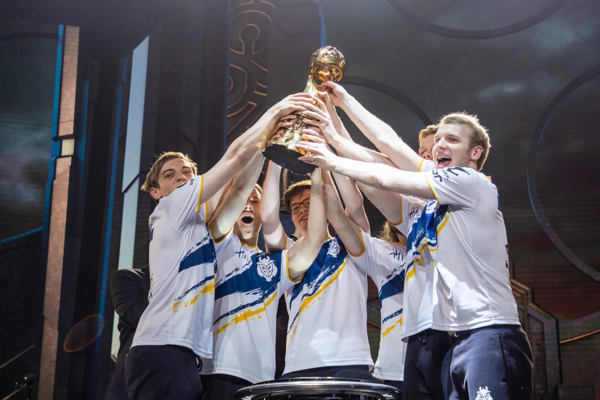 Zoomgle's tweet photo. @lolesports https://t.co/ZGx7OzKnkH