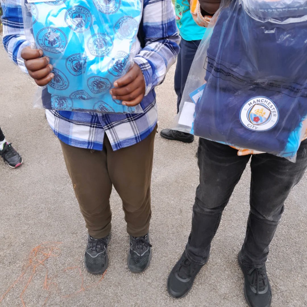 AngelsCommHub's tweet photo. We are #grateful #thankful for the continued #support @thefelixproject 🙏🏽🙏🏽🙏🏽🙏🏽🙏🏽🙏🏽🙏🏽🙏🏽🙏🏽🙏🏽🙏🏽🙏🏽🙏🏽
#HAFF2025 #SOFF2025 #angelsbreakafterschoolclub #angelscommunityhub #southwarkfunandfoodprogramme #supportingourcommunity 👏🏽👏🏽👏🏽 https://t.co/QL6lBSRPyl