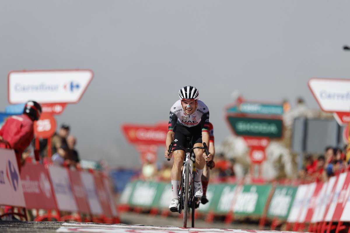 13. etap:

🥇 Joao Almeida
🥈 Jonas Vingegaard
🥉 Jai Hindley

#LaVuelta25