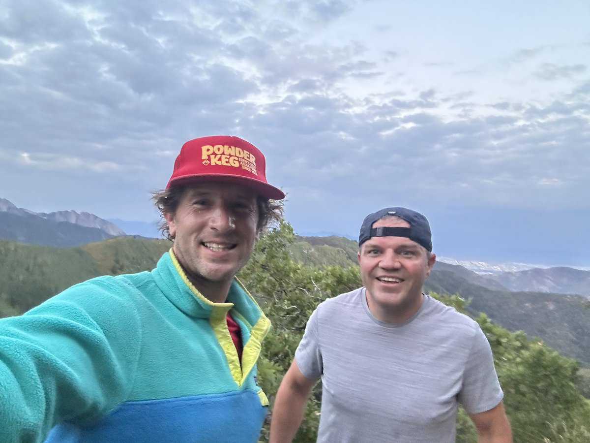 nejman's tweet photo. Mount Aire Dawn Patrol w @M1chaelpope — discipline wakes early! 💪 https://t.co/IsScb8k6PU
