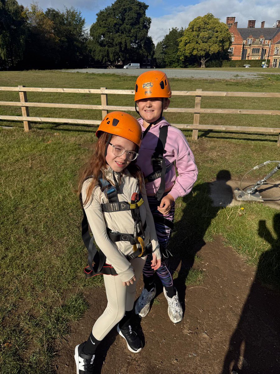 PCPPenguins's tweet image. Zip wire!