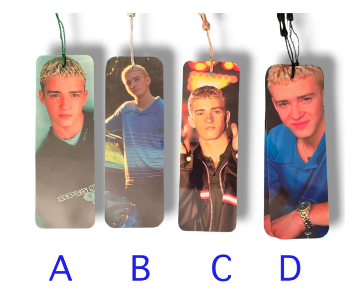 I was coming to tell you about these Justin Timberlake bookmarks I brought, but they sold out in 8 minutes! This independent small business makes so much great NSYNC stuff!

Please visit her website because there's more great items on there! littlehoneyvee.com/products/justi…