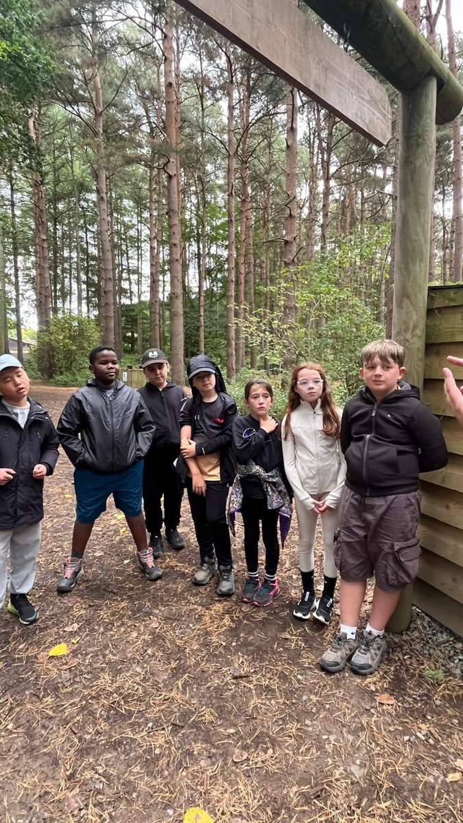 PCPPenguins's tweet image. Preparing to fly!