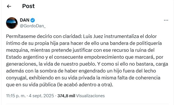 marianoobarrio's tweet photo. En tres tuits el @GordoDan_ menciona peyorativamente la forma de tener sexo de otra persona ("le acabó adentro") con lo cual revela que tiene un problemita sexual no resuelto. 
Seguramente considera que para evitar engendrar un hijo el único camino es "acabar" afuera. Es más pelotudo de lo que supusimos todos.