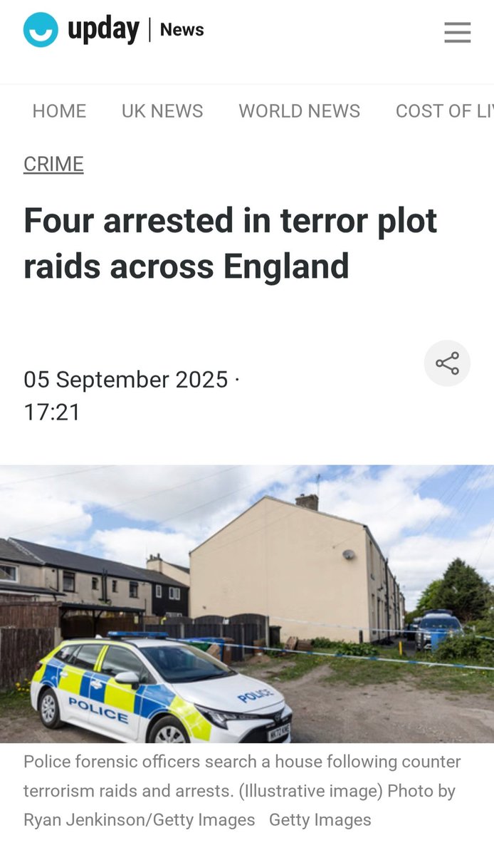 Elora2xx's tweet image. Four individuals arrested in a terror plot following police raids across England. Counterterrorism efforts in action. #TerrorPlot #EnglandRaids #Counterterrorism #UKNews #Crime