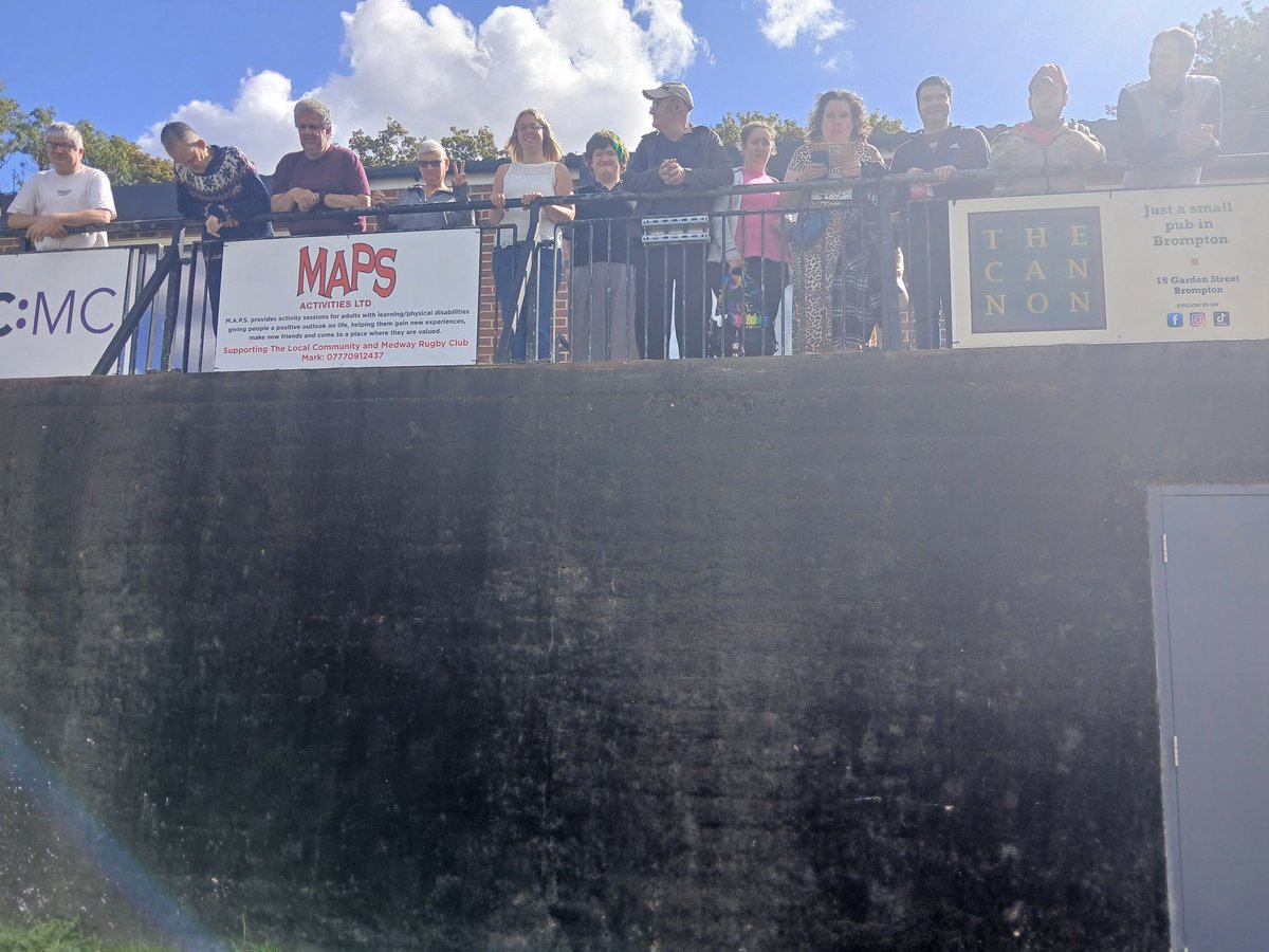 Had a brilliant day at <a href="/MedwayRFC/">Medway RFC</a> running <a href="/maps61/">Mark Spurgeon</a> activity session. Really pleased to be able to be a #sponsor and <a href="/maps61/">Mark Spurgeon</a> members looking g forward to tomorrow's home match #CommunitySupport