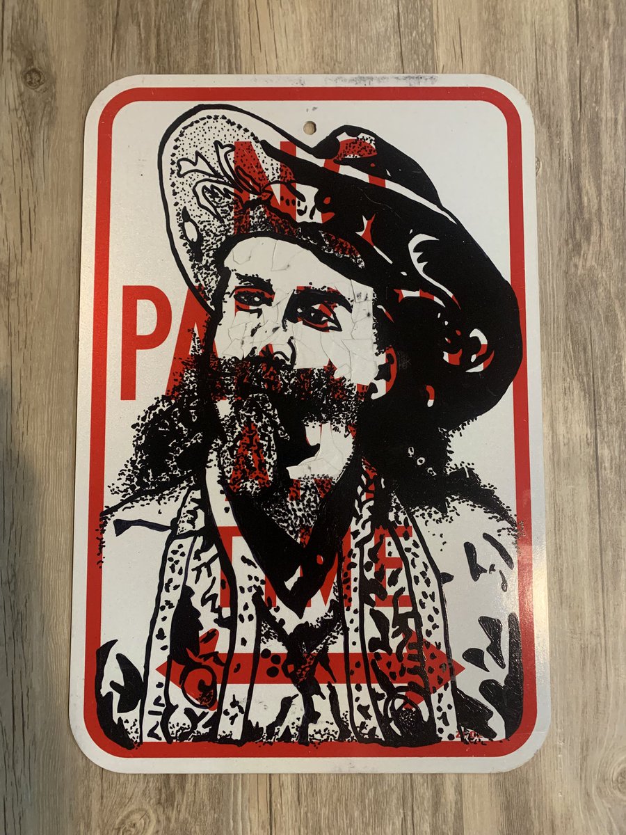 THESIGNTOLOGIST's tweet photo. Buffalo Bill 🦬 🤠 - 12x18 upcycled sign &amp; oil
DM to purchase
#art #artist #artoftheday #artforsale #artcollector #thesigntologist https://t.co/JbJgkZv1aX