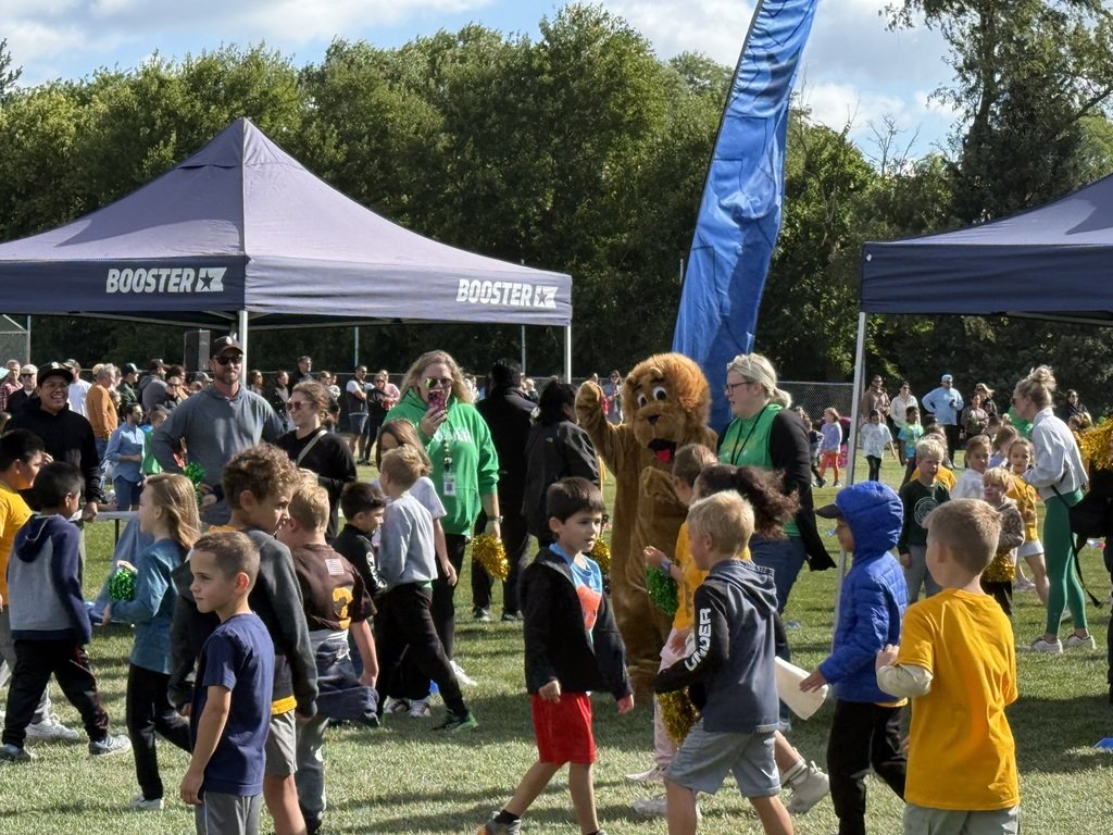 Elizabeth_IDE_Roars! tweet media