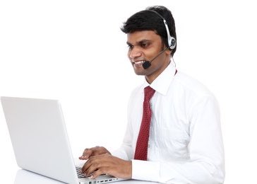 KokoRadar's tweet image. 🚨 BREAKING | President TRUMP is reportedly thinking about a new rule.

It would LIMIT tech companies from outsourcing fully to India.

(Leading Report)