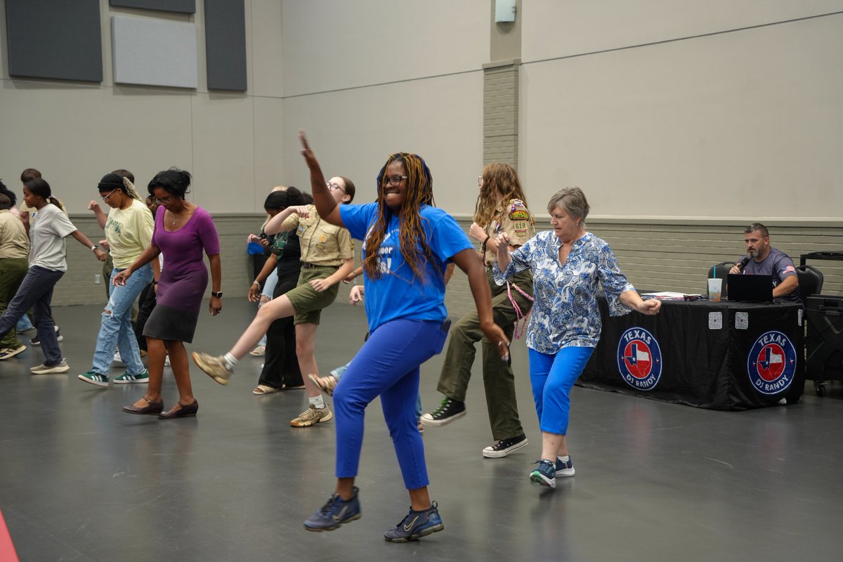 Thank you to everyone who made our National Night Out Kick-Off a success! 

National Night Out: Tuesday, Oct. 7
Let's "Picture a Safer Community" by meeting neighbors, first responders and hosting block parties! 

Visit LongviewTexas.gov/NNO to register your party!