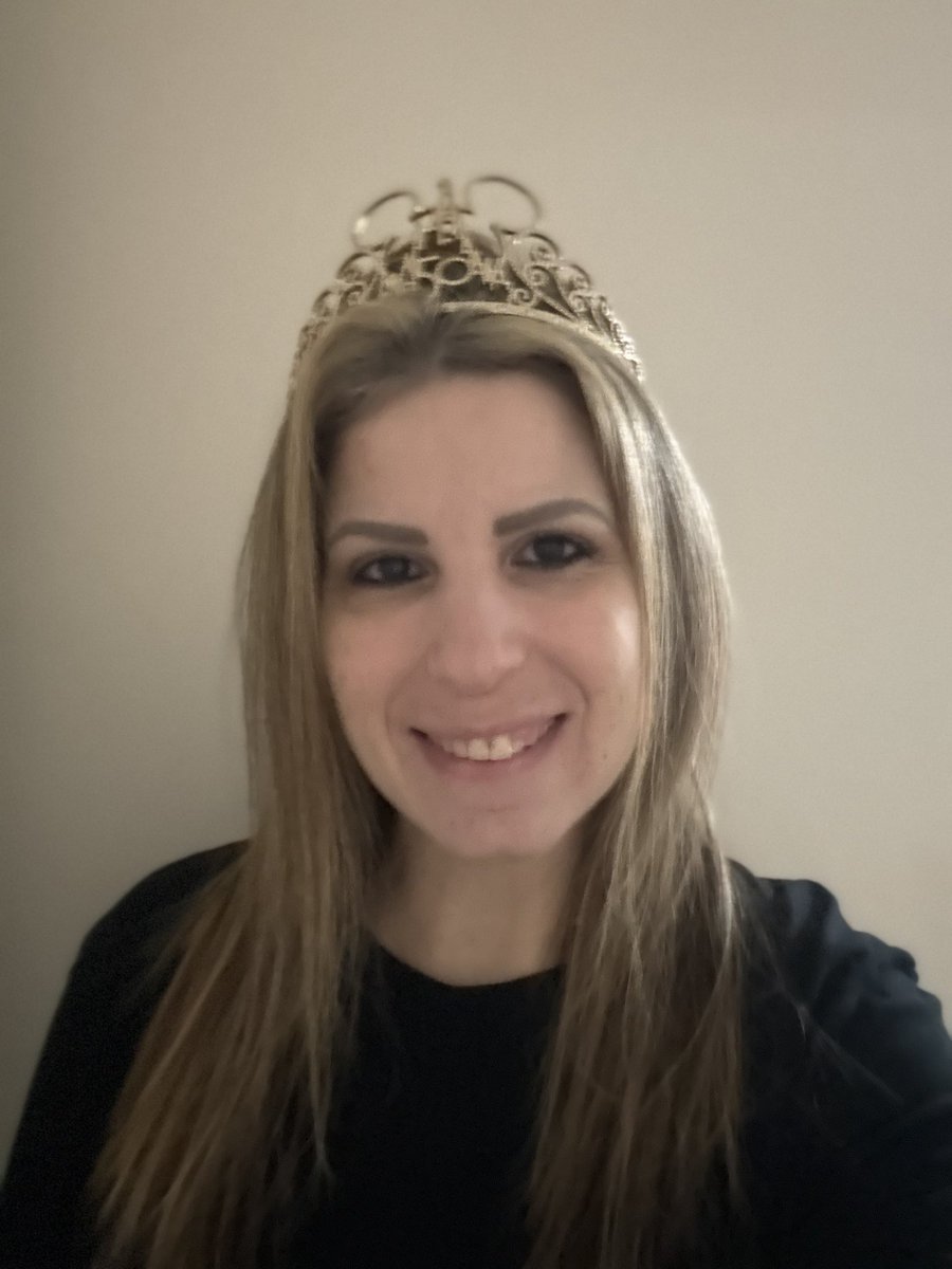 It’s been a minute! Let’s celebrate! 🥳👑✨