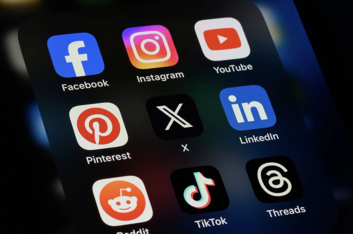 KokoRadar's tweet image. 🇳🇵📵 SOCIAL BAN | Nepal blocks Instagram, Facebook, YouTube and X.

Another 23 platforms have been SHUT down.

(The Hindu)