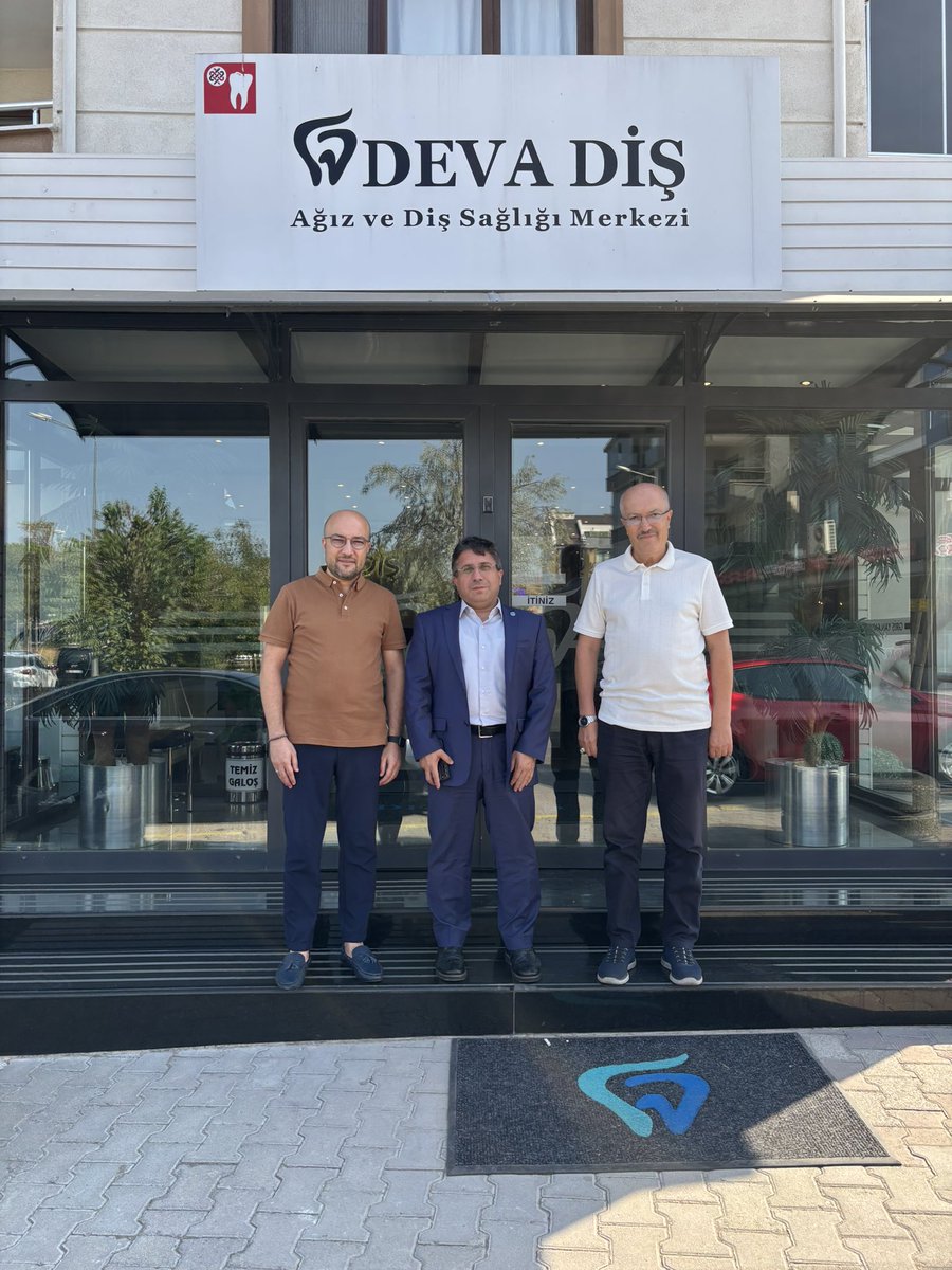 zkafaoglu's tweet photo. Üniversitemizin çalışkan başarılı Rektörü Sayın Prof.Dr. Yücel Oğurlu kliniğimizi ziyaret ettiler. Nazik ziyaretleri için teşekkür ederiz. https://t.co/2X6KbQ8TTR
