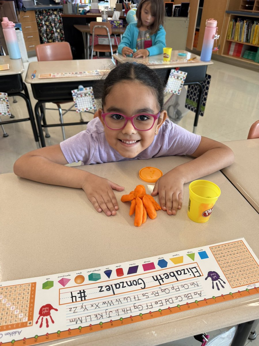 MrsMerdian1st's tweet photo. 🧠 Noun Builders in Action! 🧠

Yesterday, we brought grammar to life with some hands-on fun! We used Play-Doh to sculpt nouns, and they totally crushed it! From dogs to cities, their creativity was on full display. 🌟

#PlayDohLearning #wild4wesley #asd4all #HandsOnLearning https://t.co/iu9Upm8biC