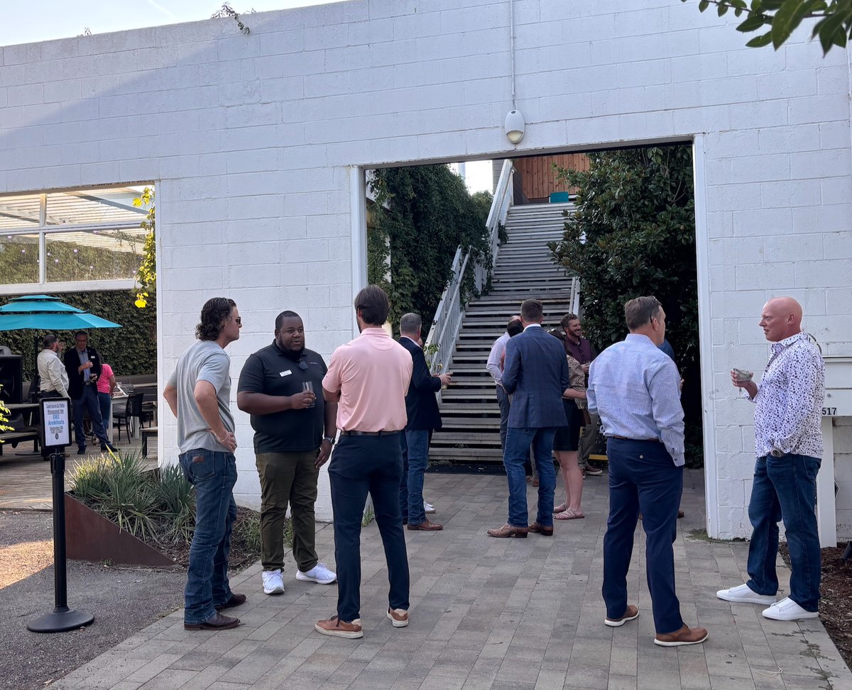 Thanks to everyone that joined us at Social Capital last night after OSSBA! Great conversations, great company, and a perfect way to wrap up the first day! Make sure you come by and see us today at booth #820/822! 

#OSSBA2025