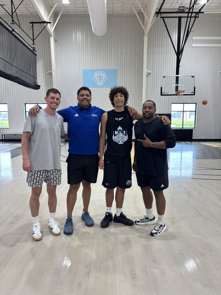 ππ€πͺπ©π πΎππ£π©π§ππ‘ ππ§ππ₯ (@scp_hoops) on Twitter photo Thank you to <a href="/CoachYKing/">Coach Yaphett King</a> of <a href="/TUMBasketball/">Tulsa Basketball</a> for coming by to check out our guys. Thank you to <a href="/CoachYKing/">Coach Yaphett King</a> of <a href="/TUMBasketball/">Tulsa Basketball</a> for coming by to check out our guys.