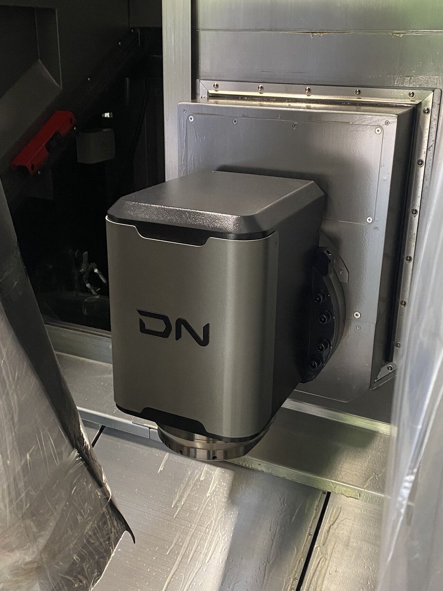 EllisonTech's tweet image. Delivery day is the best day! We&apos;re so excited to have completed the install of a new DN Solutions America DNX2100S at QPC Fiber Optic, LLC in Ohio. 

Thank you, Nick Sowards, for taking such good care of the customer!