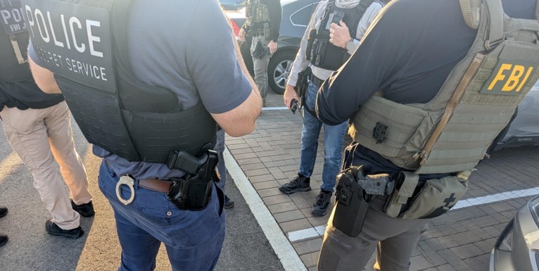 FBI Chicago tweet media