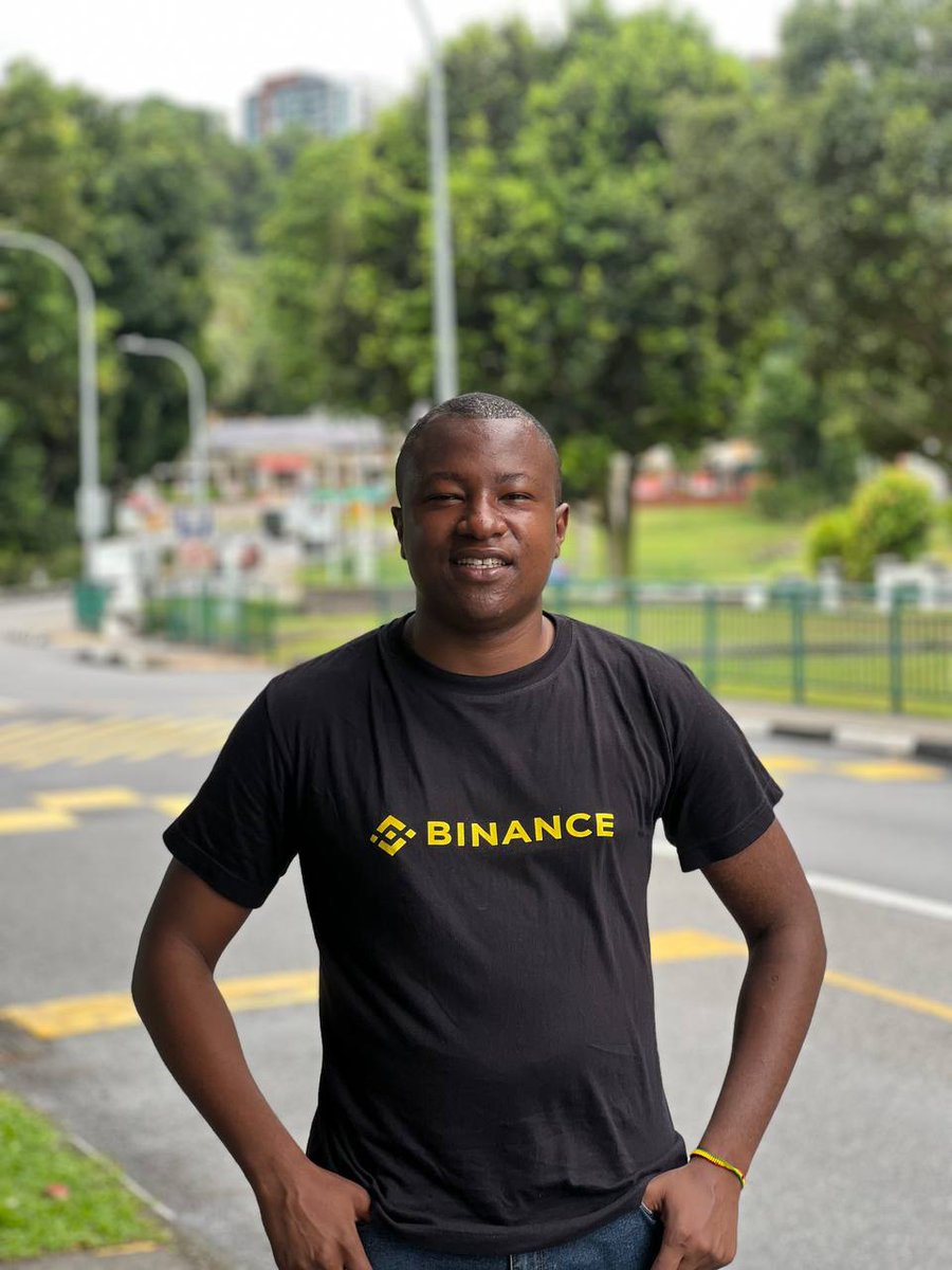 robinsoncodes's tweet image. Kicked off @shanhaiwoo Residency 🇸🇬 with the opening ceremony 🎉. A month of building Ethereum, AI &amp;amp; frontier tech begins

Day 1 at Innovis, met brilliant minds, shared big ideas, and introduced Synapse, turning idle devices into a global supercomputer for AI ⚡.