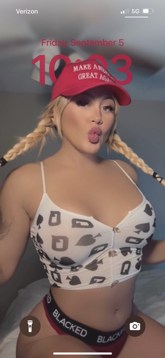 ItsJustVinney's tweet photo. @hellcatblondie Sexy af!!!! https://t.co/SX5wAgi2Cl