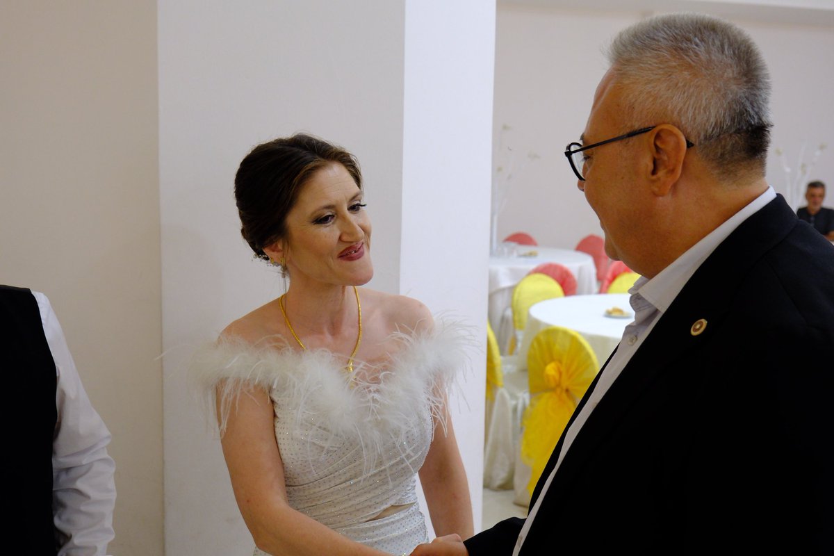 📍Uşak 

Kıymetli dostlarım Sayın Melda ve Serhat Yalçın’ın oğulları Samet’in sünnet düğününe katıldık.

Yalçın ailesini tebrik ediyorum.