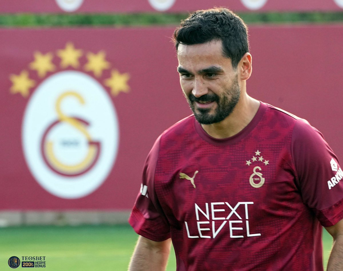 O değilde kimse farkında değil ama son 10 yılda Dortmund, Manchester City ve Barcelona'nın oyun aklı olan İlkay Gündoğan'ı beleşe getirip Galatasaray'ın sözleşmeli futbolcusu yaptık. Bu transferi yeteri kadar övmedik.