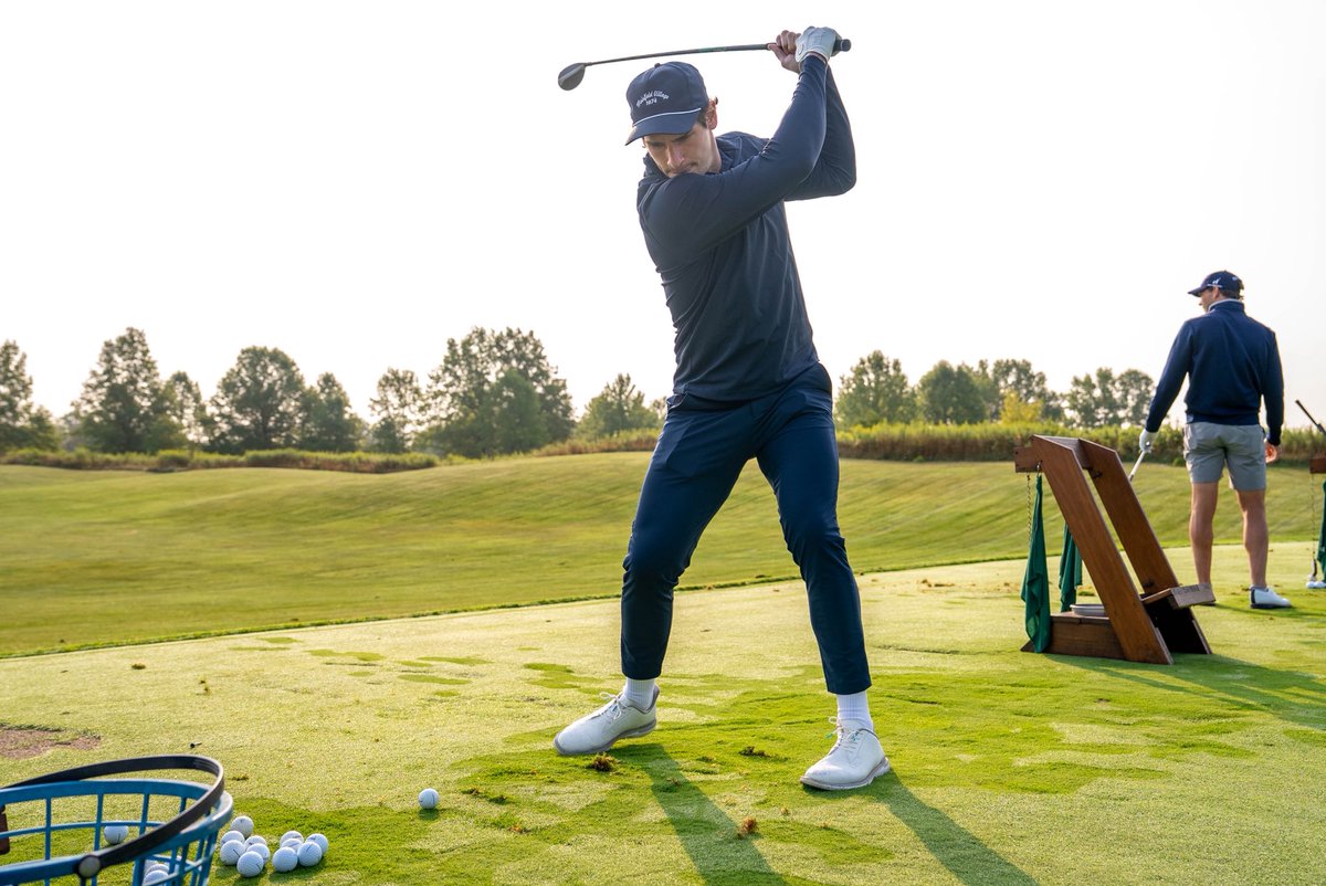 BlueJacketsNHL's tweet photo. Birdies and bogies for a great cause⛳️

The guys are showing off their skills at the CBJ Foundation Golf Classic! https://t.co/x2TXndyVo8