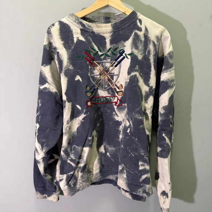 Putting a bunch of my Supreme collection up for sale!!!
Most items size M but there's other sizes too.

Lots of personal grails.

Got some non-Supreme vintage stuff too, including some bleach dyed sweatshirts I made a while back.
Any questions DM me!

dropsbynorf.bigcartel.com/products