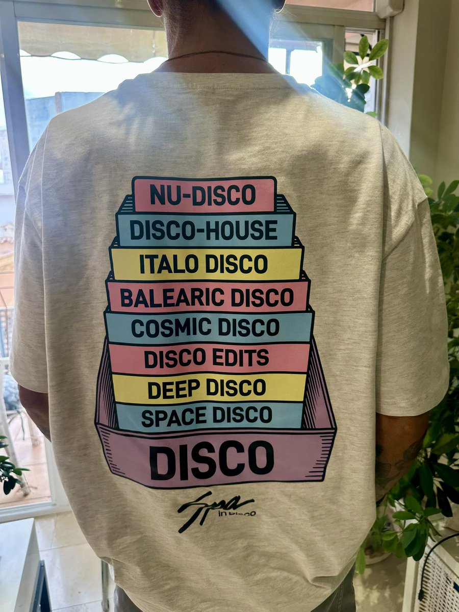 👕✨ New Spa In Disco T-Shirt – Oversize Edition ✨👕<a href="/Bandcamp/">bandcamp</a> 
.
The new Spa In Disco collection has landed! Oversize, super comfortable, and full of groove — available in all sizes. Here’s the grey edition, 👉 Get yours here:
.
spaindisco.bandcamp.com/merch/new-spa-…